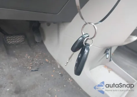 2014 Toyota Sienna Xle V6 8 Passenger из США, поврежденный, VIN 5TDYK3DC2ES485023